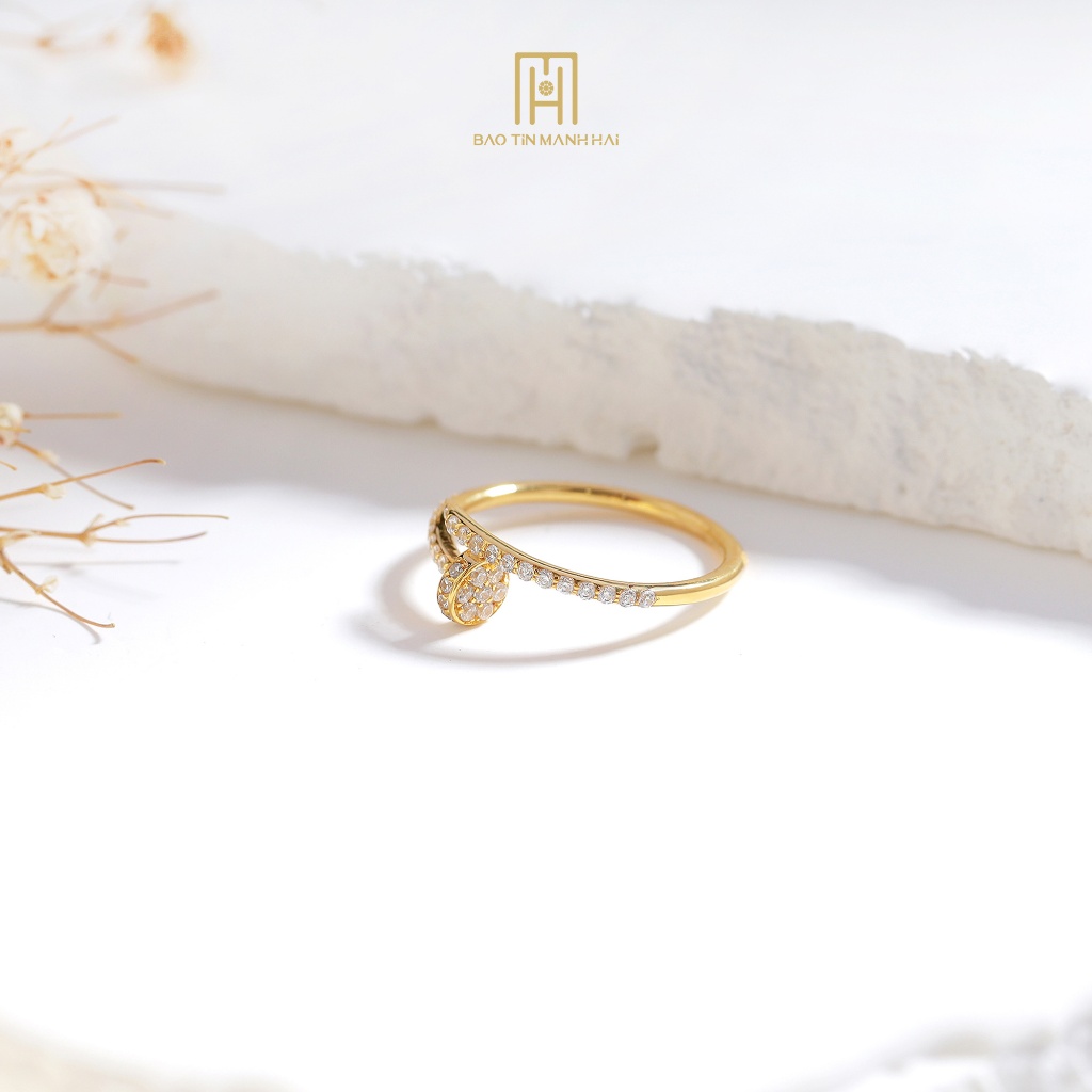 Nhẫn vàng 10K phong cách Ý thiết kế dáng đinh khảm đá NY10K63 Bảo Tín Mạnh Hải