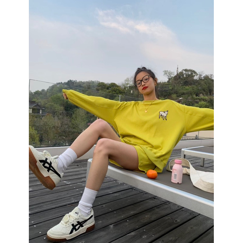 Giày sneaker asics court mz cream black gum