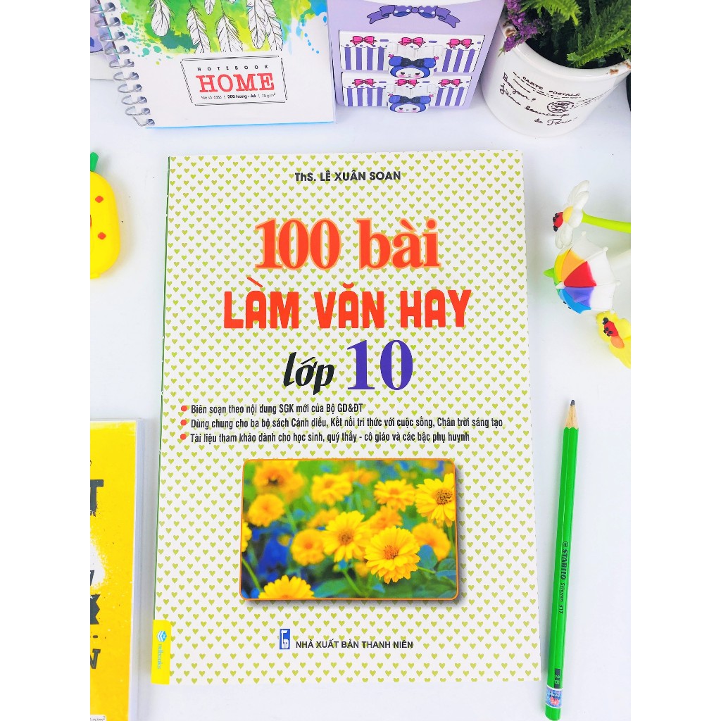 Sách - 100 Bài Làm Văn Hay Lớp 10 - ndbooks
