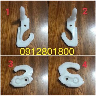 Gàm cửa, lẫy cánh cửa tủ lạnh Hitachi mới đời 4 cánh