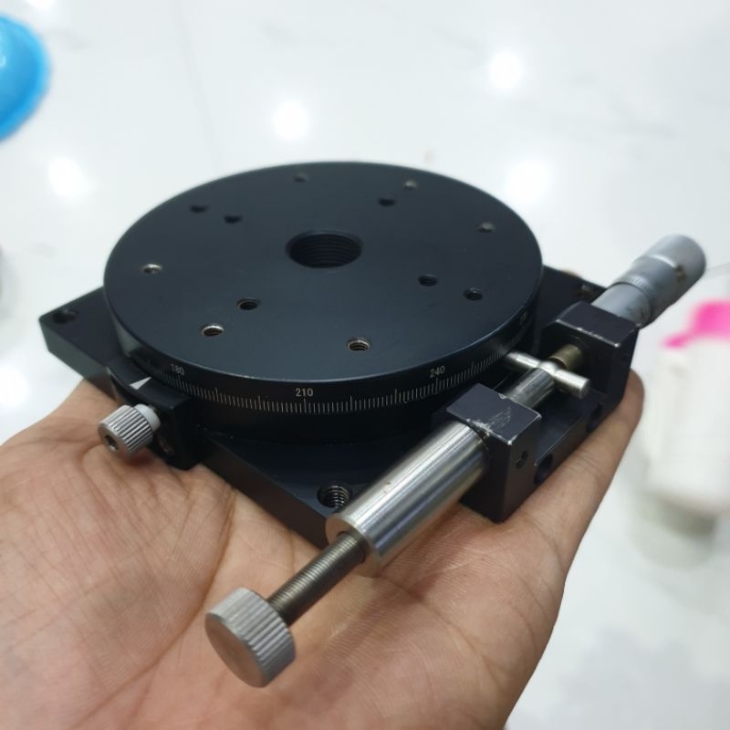 Chia độ mini xoay 360 độ 90mm có du xích panme tinh chỉnh và khóa chính xác cao RMS hàng tháo máy