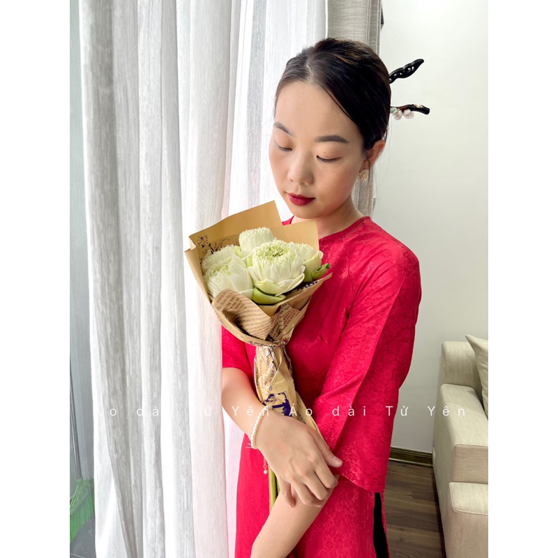 Áo dài lụa hoạ tiết Nhã Uyên thiết kế suông tay lỡ Hot nhất 2023