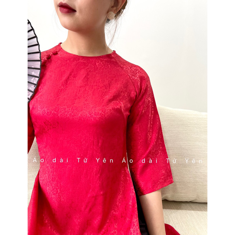Áo dài lụa hoạ tiết Nhã Uyên thiết kế suông tay lỡ Hot nhất 2023