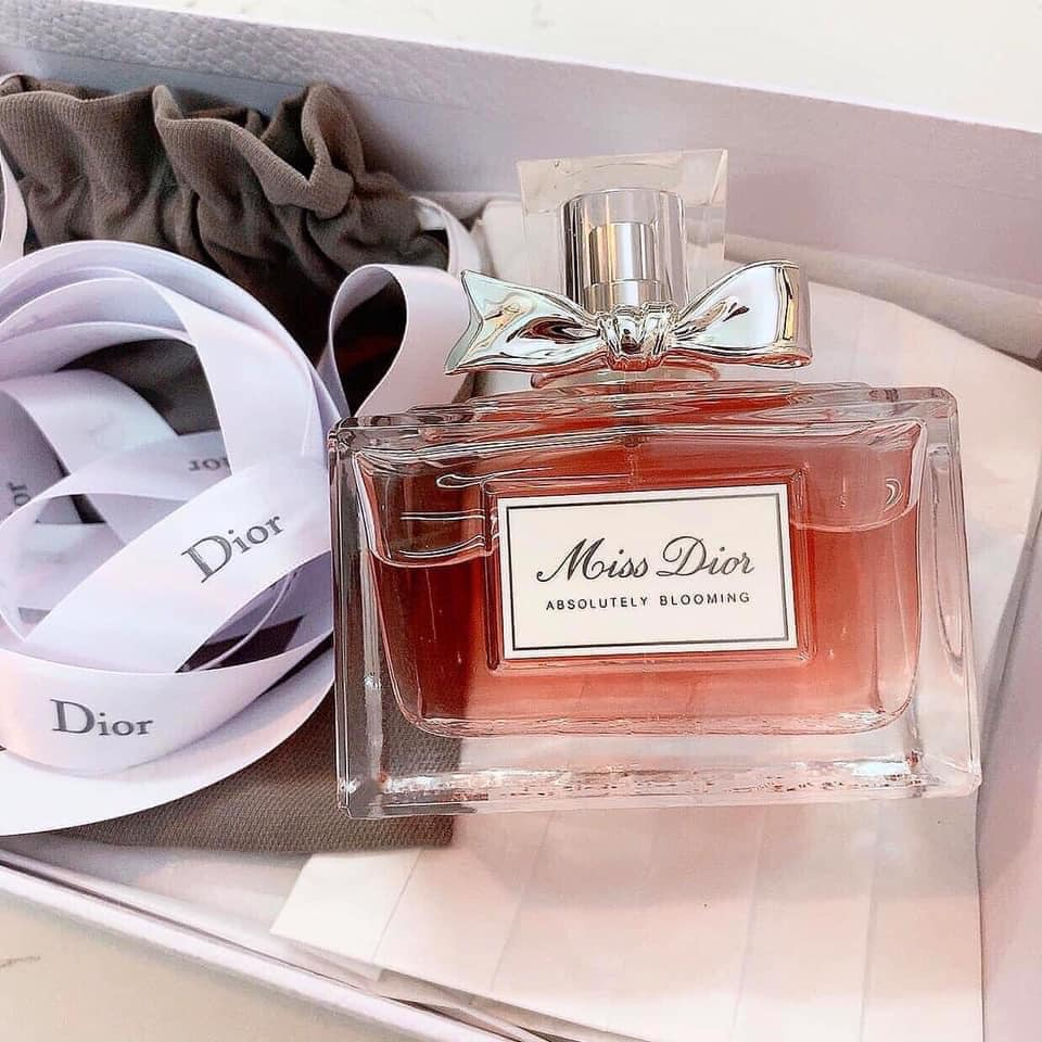 -𝑺𝒄𝒆𝒏𝒕𝒔𝒂𝒊𝒈𝒐𝒏- Nước Hoa Nữ D i o r Absolutely Blooming EDP 10ml