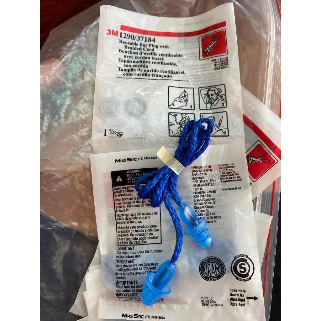 Nút tai chống ồn 3M 1110 - Tiêu Chuẩn: CE EN 352-2, ANSI S3.19