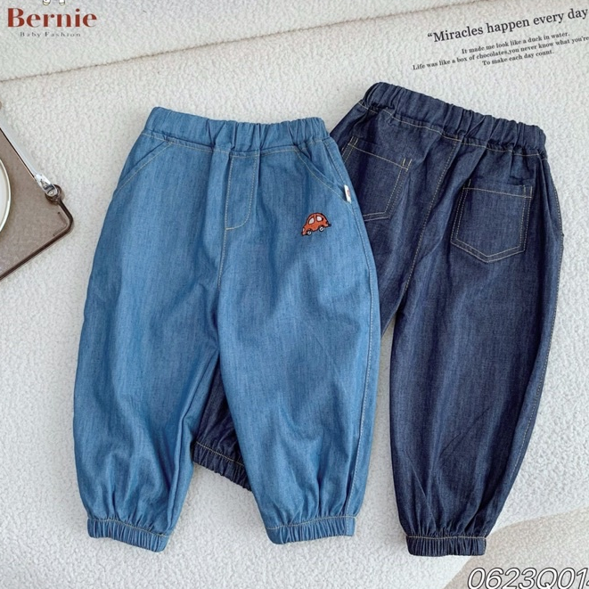 Quần jean bé trai Bernie thêu ô tô bo gấu ống rộng- Quần dài bé trai cho bé từ 9-22kg- 0623Q014