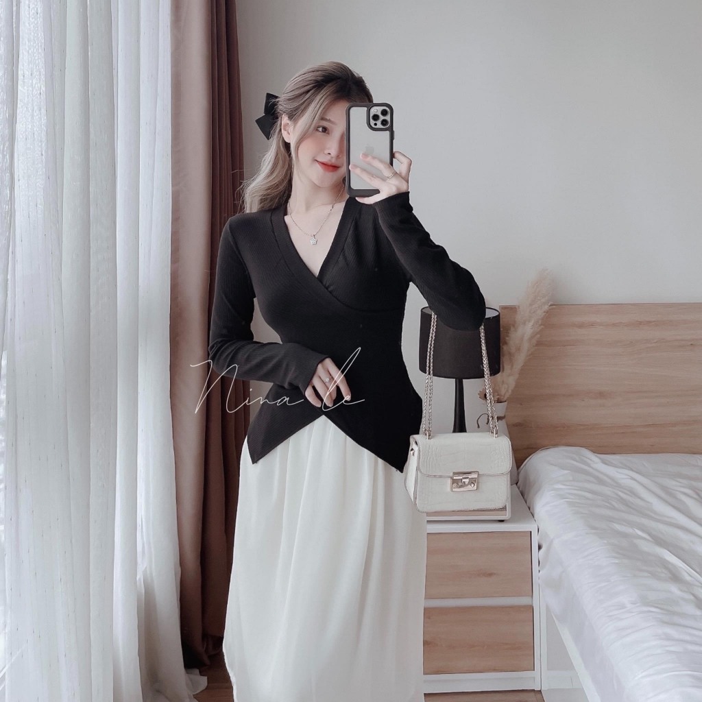 Áo len tăm đen 2 tà mix chân váy trắng 3 lớp cho các nàng