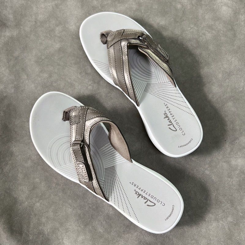 CHÍNH HÃNG Dép clarks quai da nâu lot xám nhạt