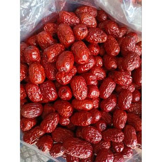 Táo đỏ tân cương hạt to 500g