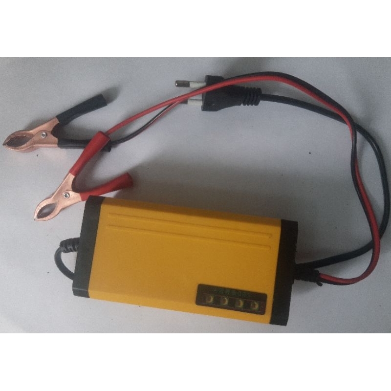 Máy sạc bình acquy 12v 2A-20A xe máy, xe hơi
