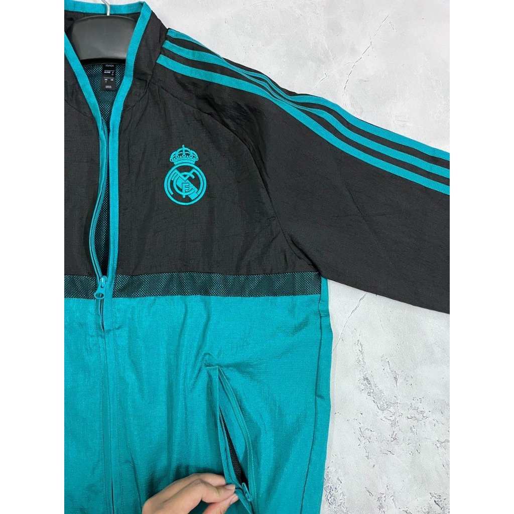 Adidas Real Madrid Jacket chỉ duy nhất size M á