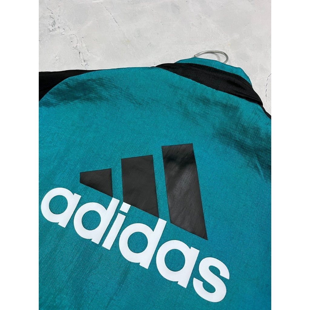 Adidas Real Madrid Jacket chỉ duy nhất size M á