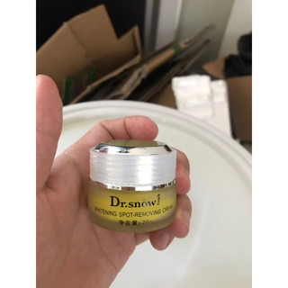 Kem dr.snow vỗ bong giảm nám tàn nhang