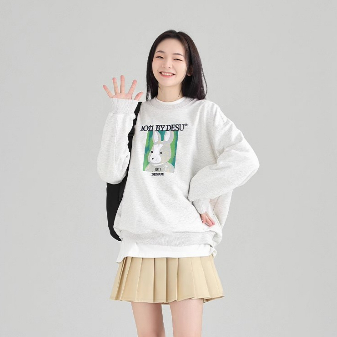 Áo sweater cổ tròn dài tay Dessuu họa tiết in hình thỏ