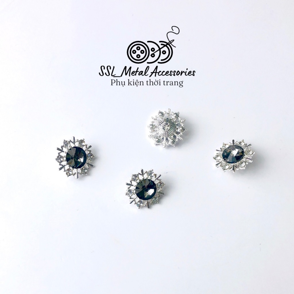 Cúc áo, Nút kim loại hình tròn đính đá dùng cho áo, váy, đầm, áo khoác - Alloy button YV-18H 18mm