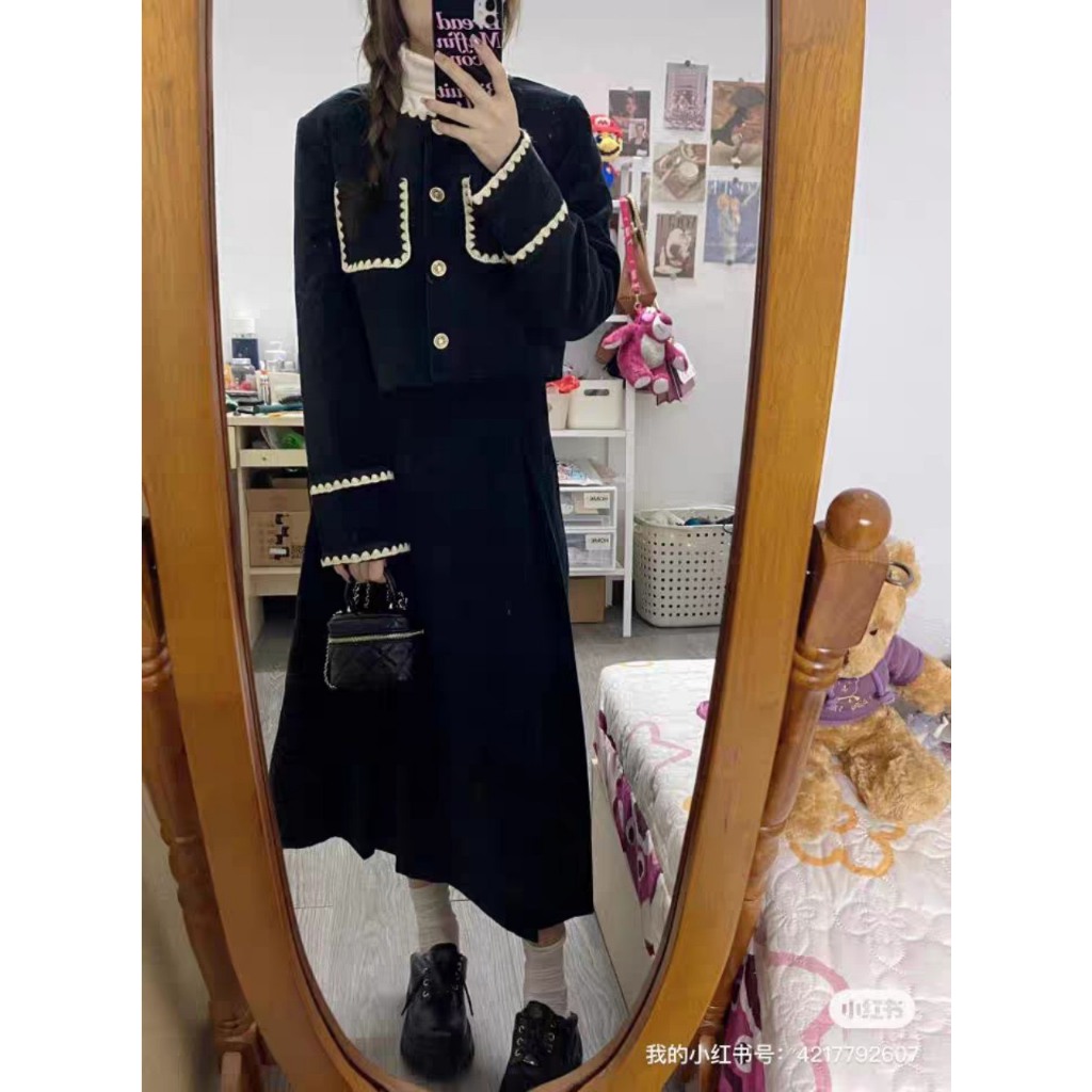 Sét nhung đen chân váy dài 🌸🌸🌸Sét đồ vừa lịch sự vừa tôn dáng lại vô cùng ấm áp