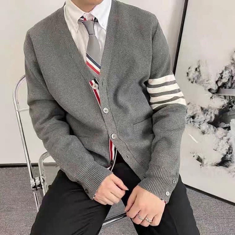 Áo Cardigan Thome Len Mỏng Hoạ Tiết 4 Sọc Cao Cấp-Áo Cardigan Chất Len Hàng Đẹp Cao Cấp