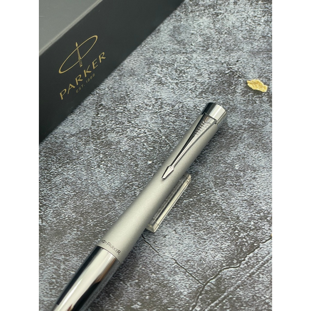 Bút bi xoay Parker Urban -941. 600.71563