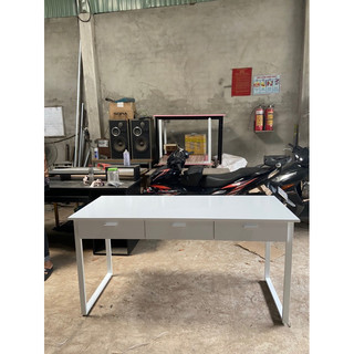 Bàn làm việc 3 ngăn kéo 1m6 lắp ráp 3 hộc kéo.