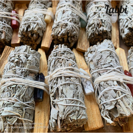Tổng hợp combo xông nhà từ 10 loại đá thanh tẩy giúp thu hút năng lượng