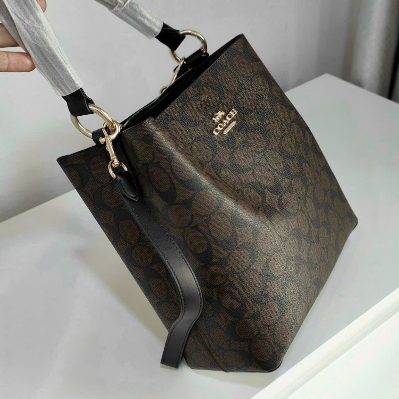 TÚI COACH TOWN BUCKET