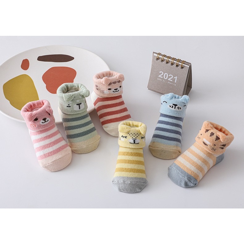 Tất vớ hình thú cho bé trai bé gái trẻ sơ sinh 0-6 tháng, tất thú kẻ sọc, vải mềm mại, chống trơn trượt MAMI BABI
