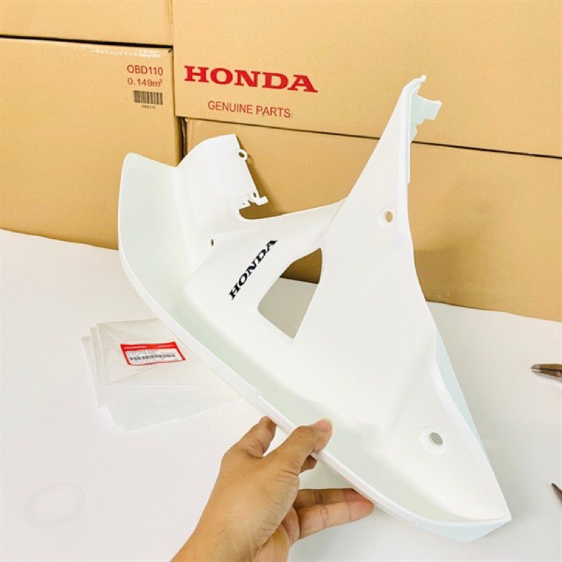 Yếm trái Dream 110 màu R150 Zin Honda - 83300KZVV30ZA