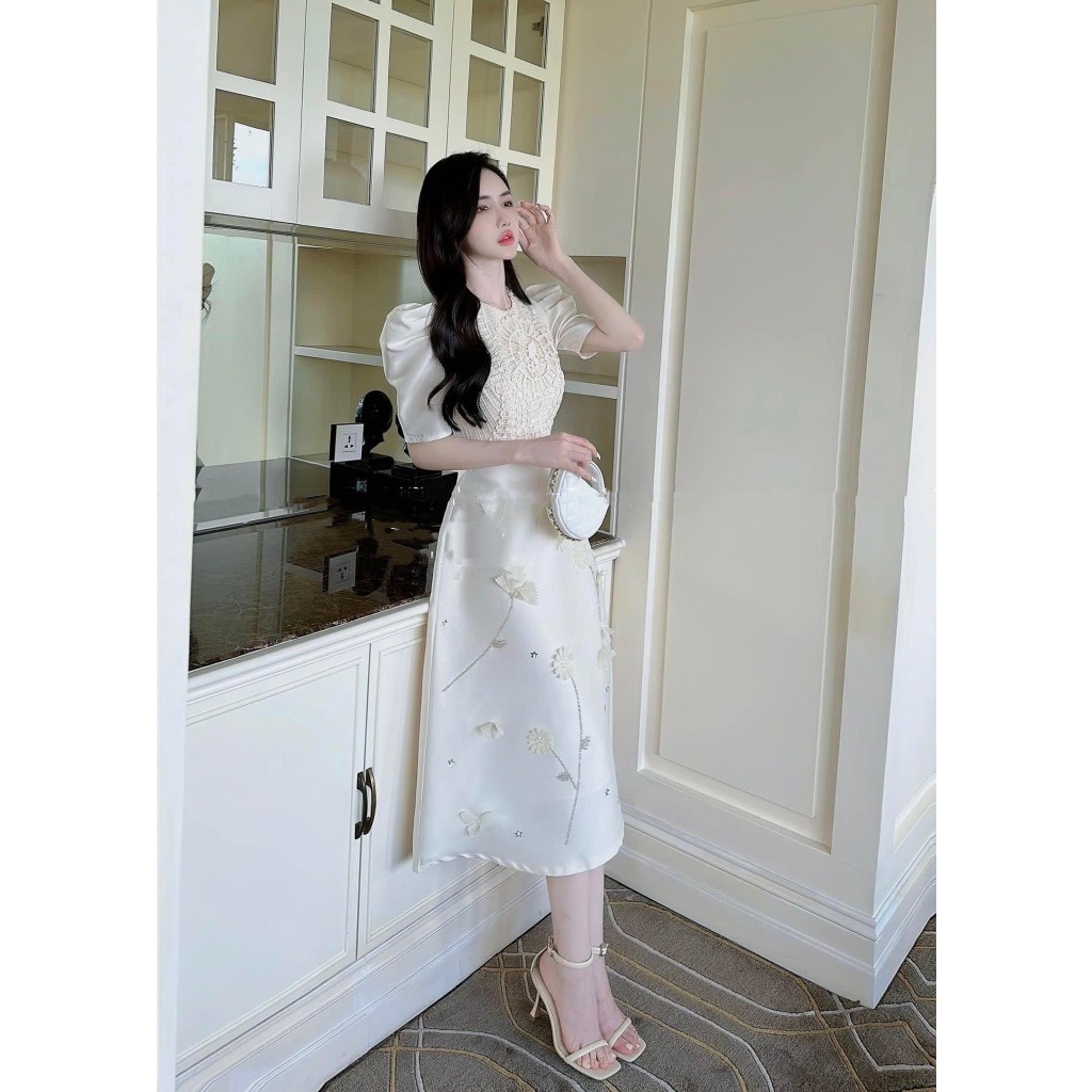 Váy ren đan đính hoa sang chảnh