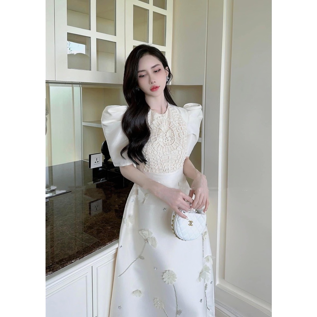 Váy ren đan đính hoa sang chảnh