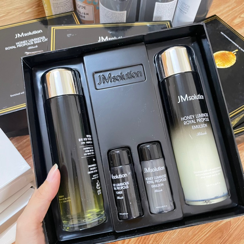 Set Bộ Dưỡng Da JMSolution 4 món trắng da, ngăn lão hóa
