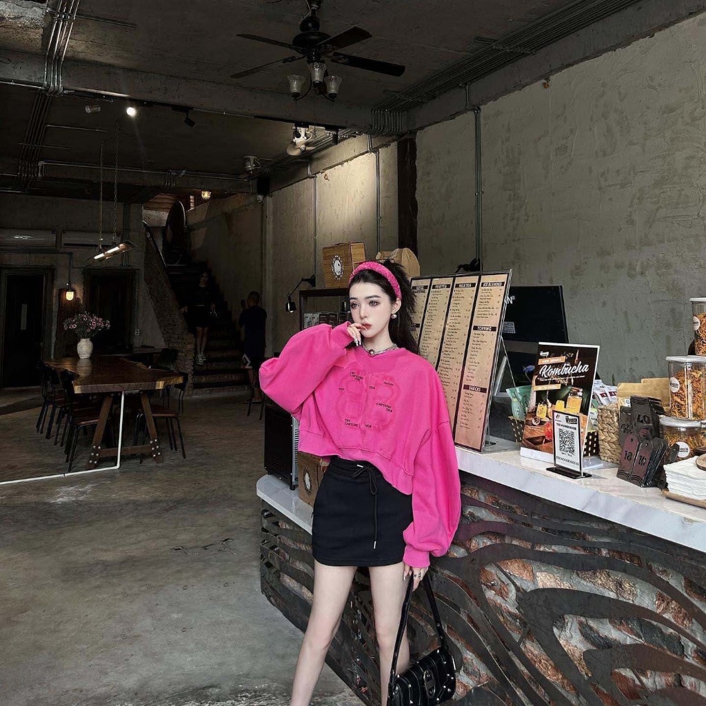 Aó nỉ hồng dáng ngắn tay bồng mix chân váy ngắn - Baube