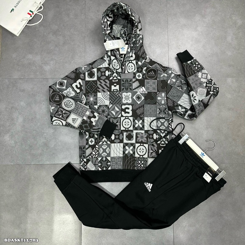 Bộ thể thao có mũ dài tay dáng hodie cho Nam năm 2023