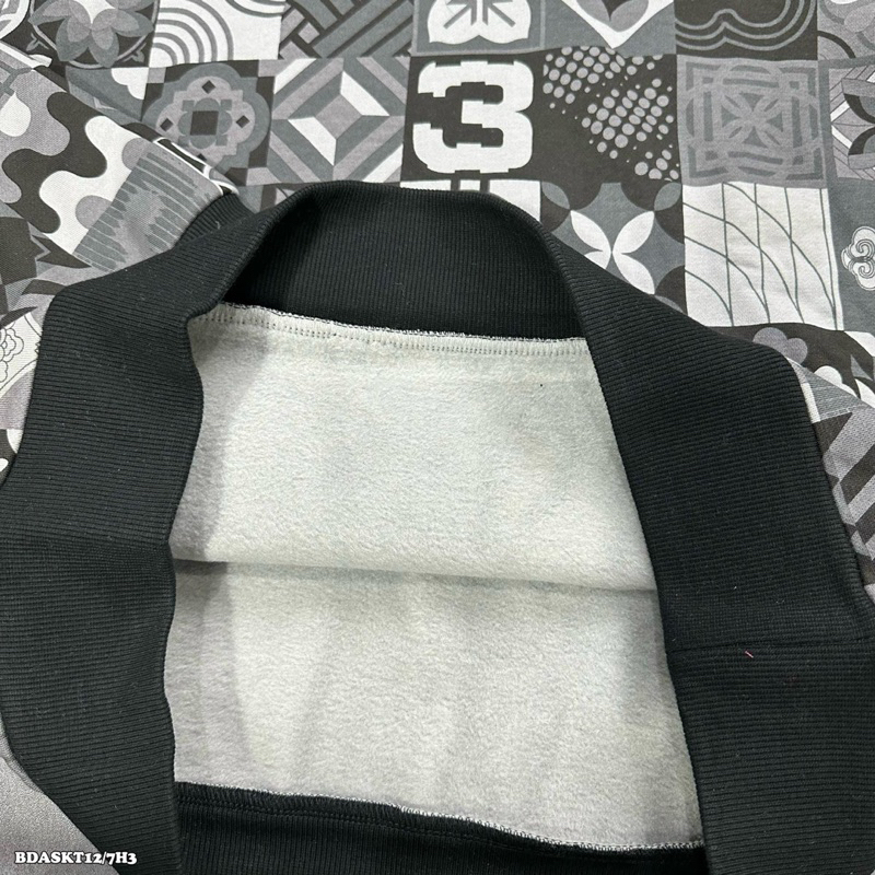 Bộ thể thao có mũ dài tay dáng hodie cho Nam năm 2023