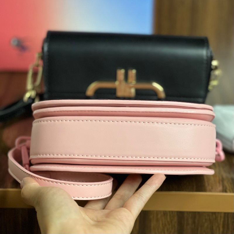 Túi xách nữ Pe Túi Triệu Lộ Tư đeo siêu hot cá tính 2023