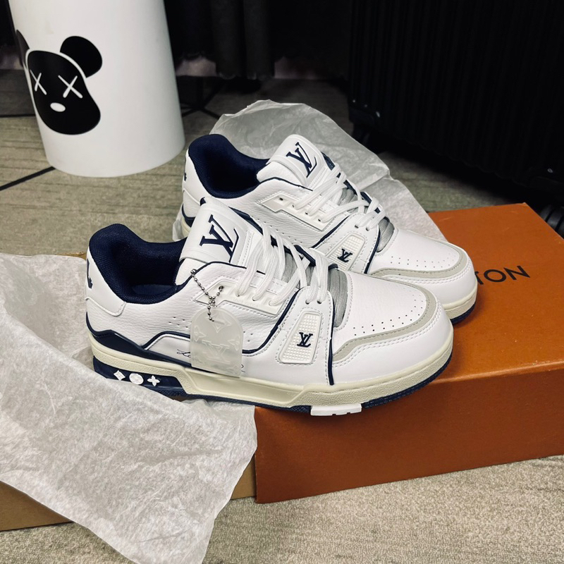 Giày L’V Tra’Ner #54 White NaVy Lai Au Sc