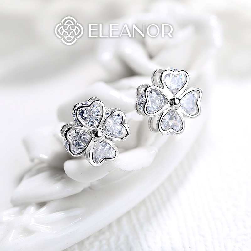 Bông tai nữ chuôi bạc 925 Eleanor Accessories hình cỏ bốn lá đính đá phụ kiện trang sức 6225