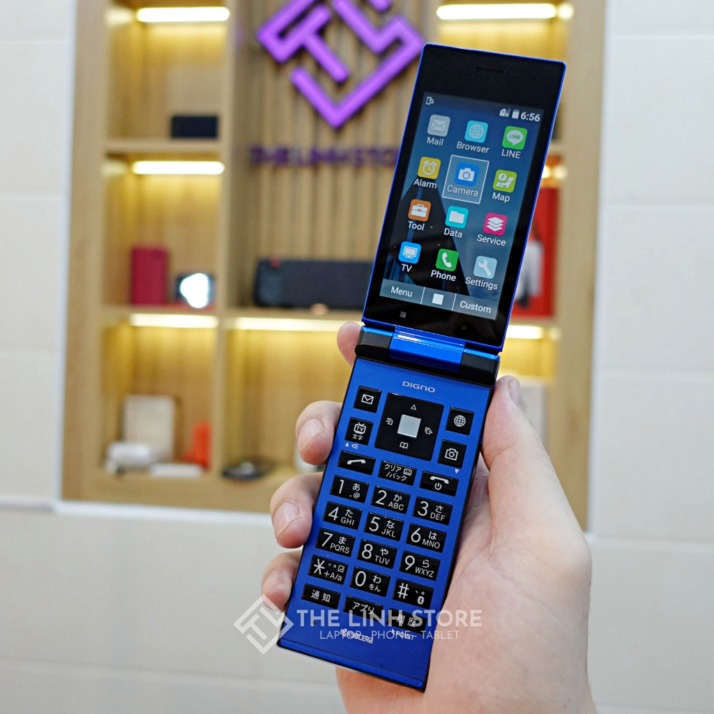 Điện thoại nắp gập Kyocera Digno 502KC có hỗ trợ 4G - Có màn phụ bên ngoài