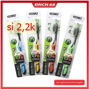 Bàn chải đánh răng Bossi đen