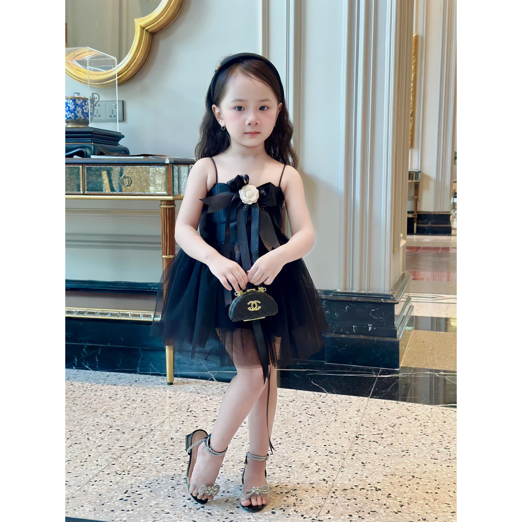 Đầm công chúa thiết kế sang chảnh, điệu đà, đi chơi cho bé gái.size 8-30kg