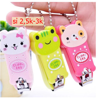 Bấm móng hình thú cho bé