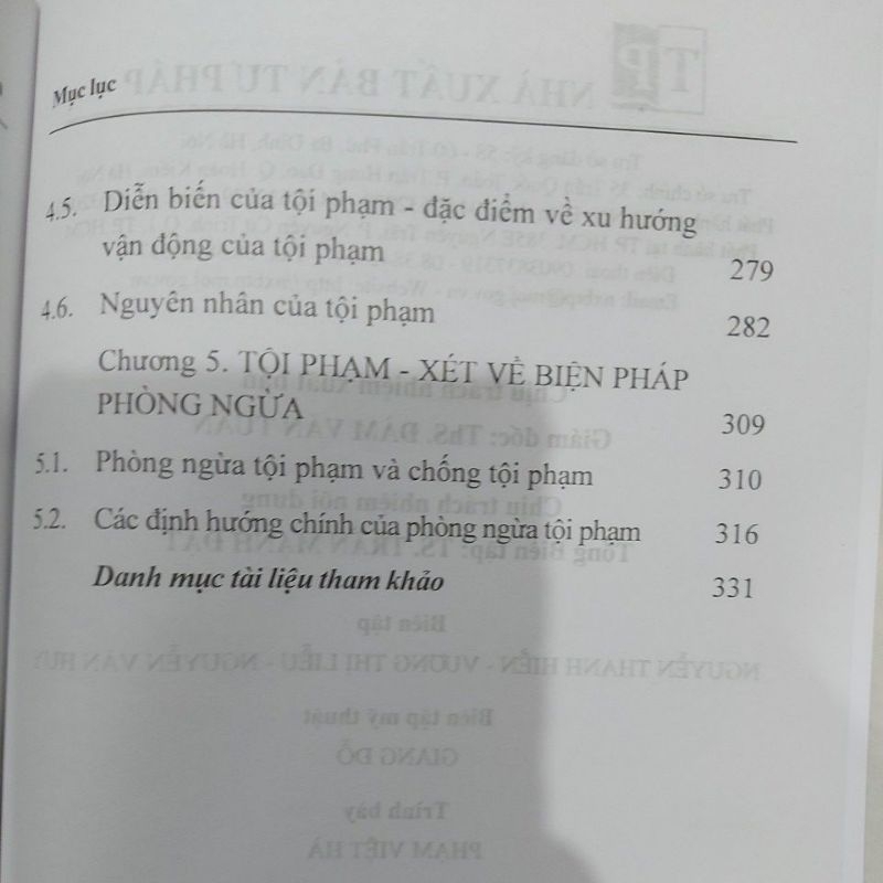 Sách - Tội phạm và cấu thành tội phạm (NXB Tư pháp)