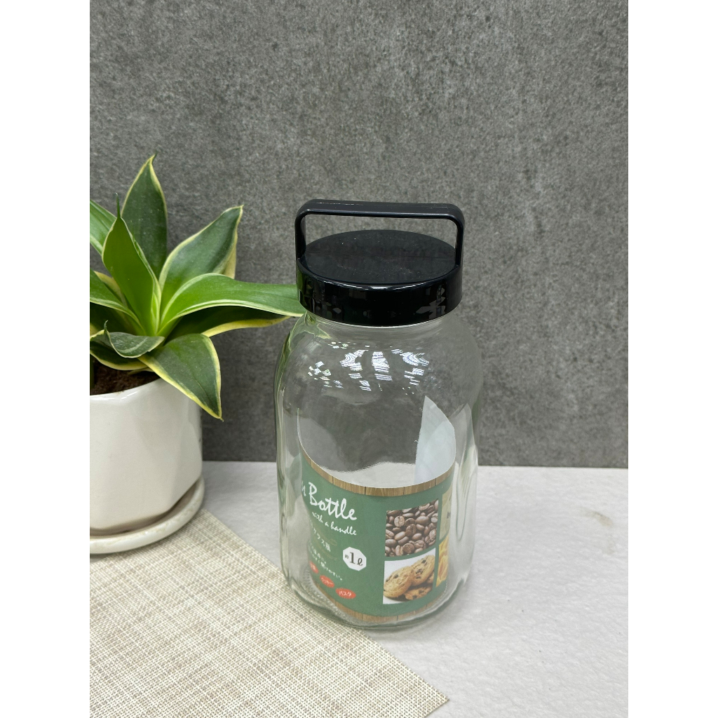 Lọ thủy tinh có quai xách 1 lít