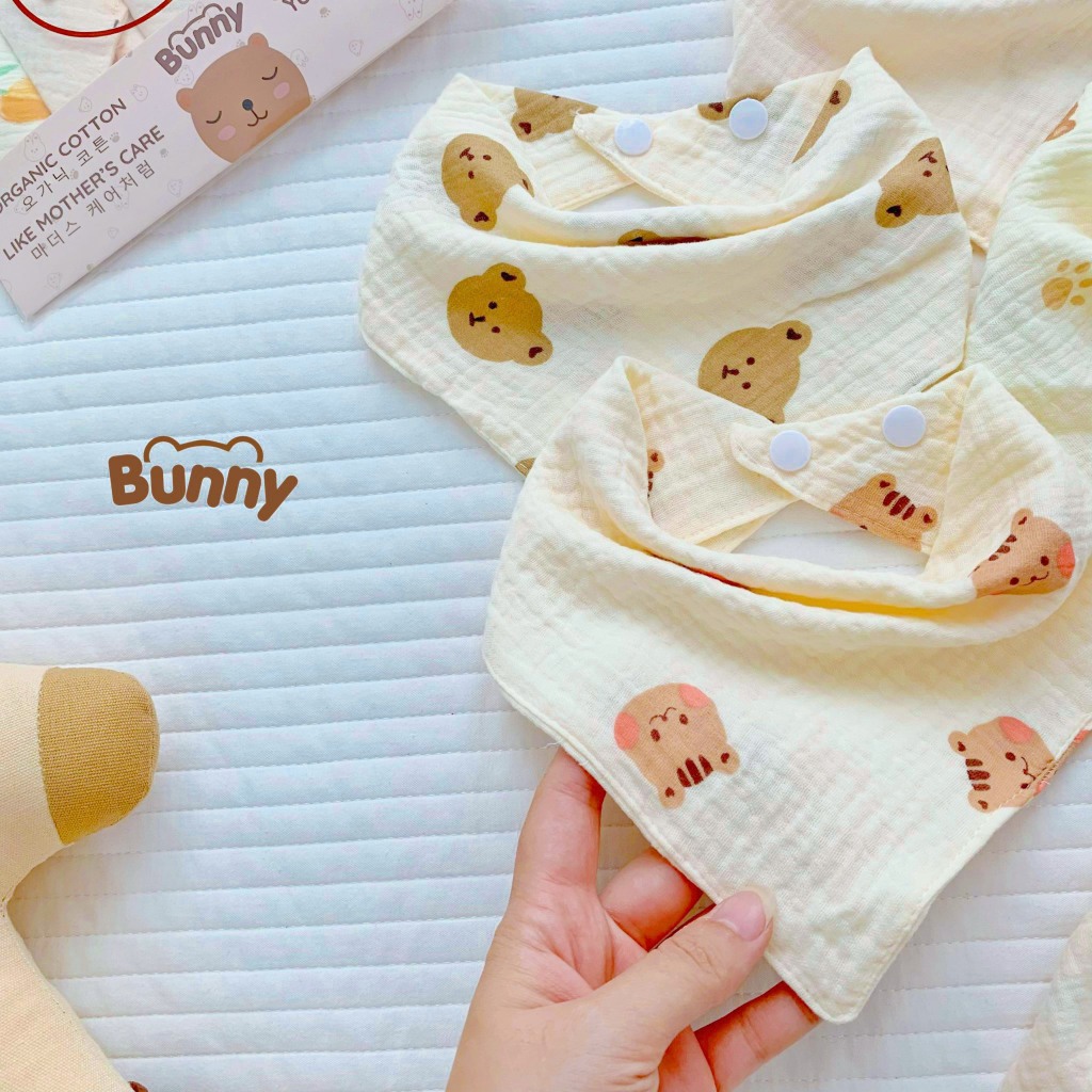 Sét  5 Yếm cổ cho bé, Yếm xô muslin tam giác có 2 Cúc  bấm cho bé từ sơ sinh đến 4 tuổi