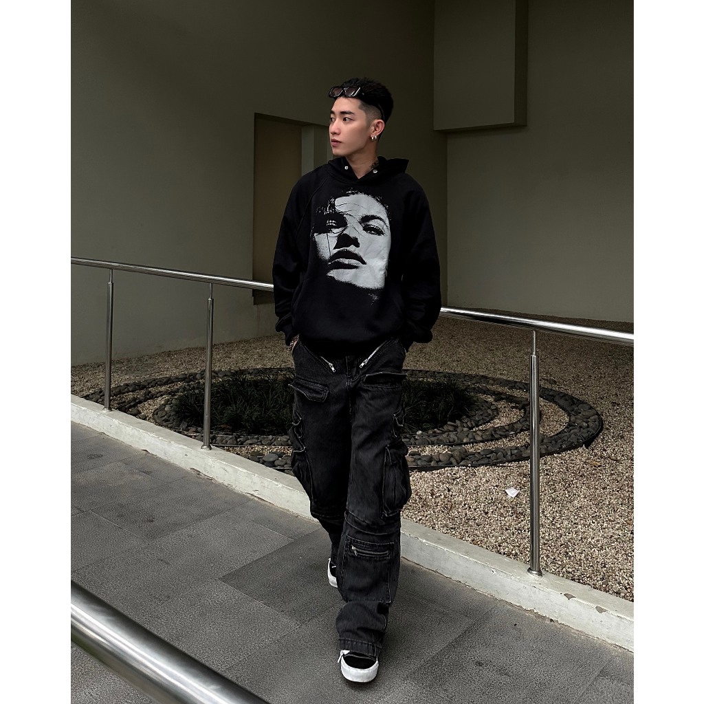 RIPOFFF Abstract Girl Hoodie - Black