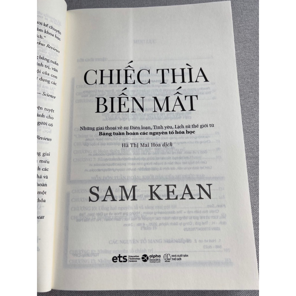 Sách - Chiếc Thìa Biến Mất