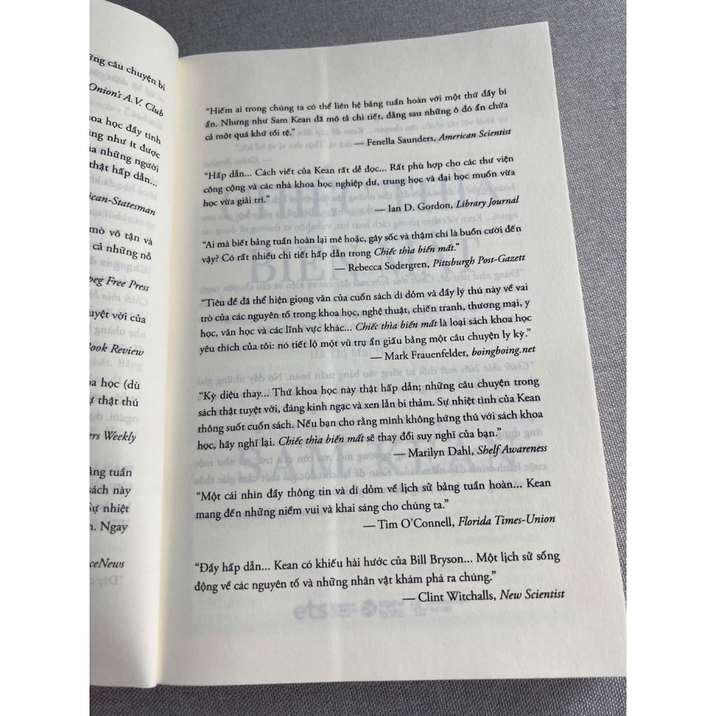 Sách - Chiếc Thìa Biến Mất