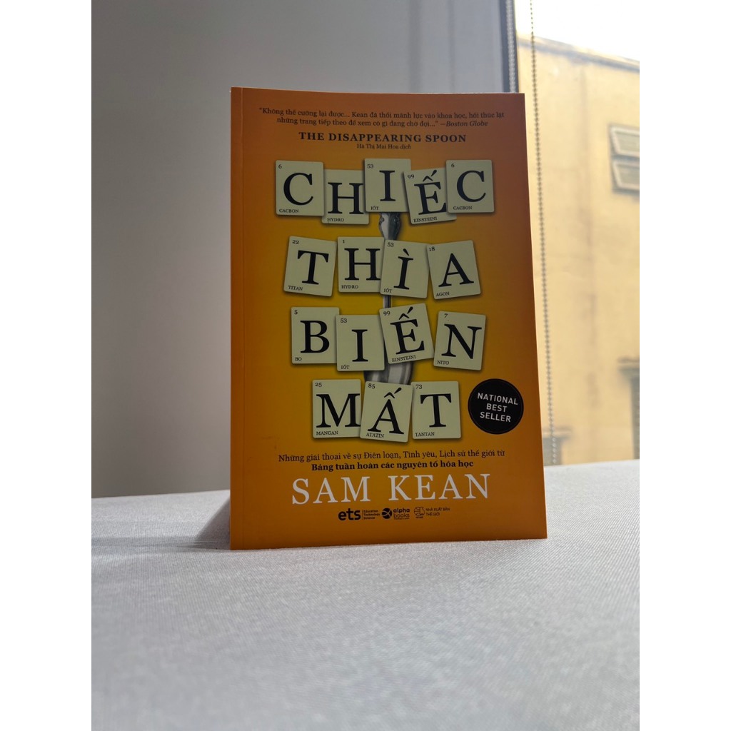 Sách - Chiếc Thìa Biến Mất