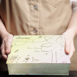 Món quà sức khỏe Vitatree làm quà tặng rất ý nghĩa, hộp thiết kế nắp mở rất sang trọng