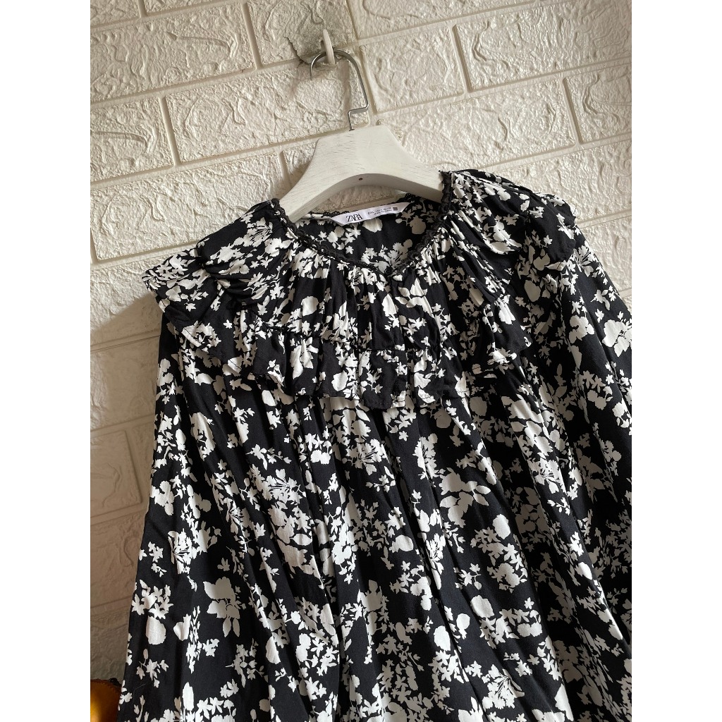 Áo babydoll phối bèo ZARA