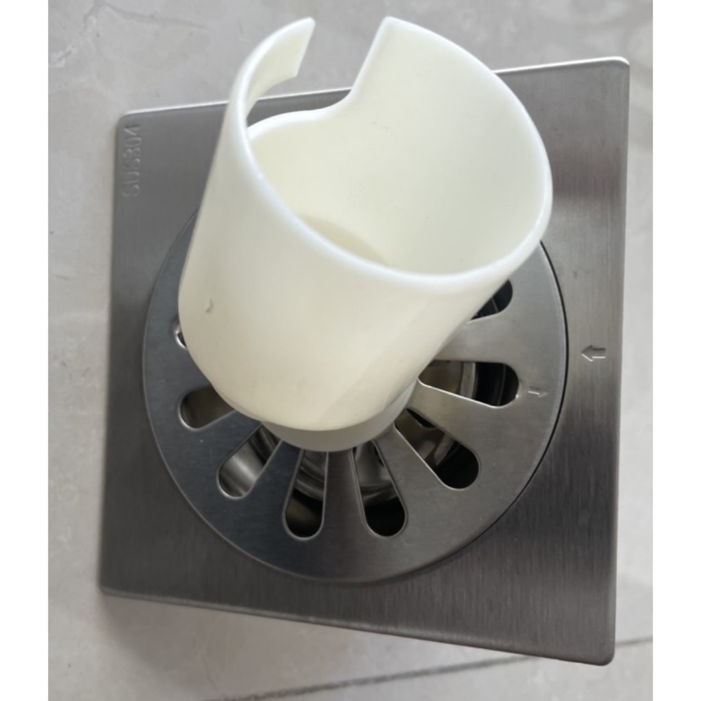 Ga thoát sàn, phễu thoát nước tích hợp thoát máy giặt inox 304. KT 10*10 cm. Đuôi thoát ống 60,76.